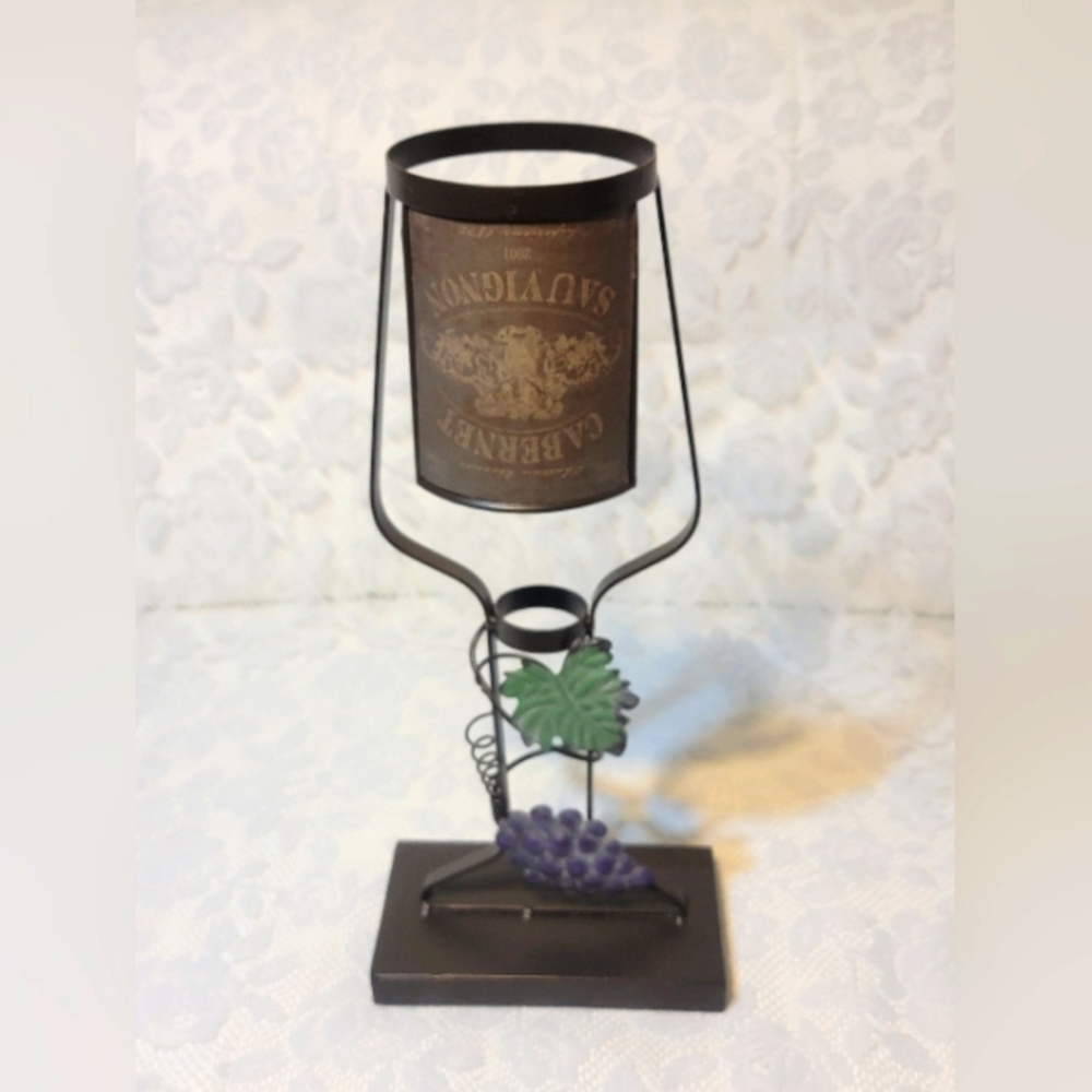 Vintage Metal Bottle Wine Holder for Table/Counter